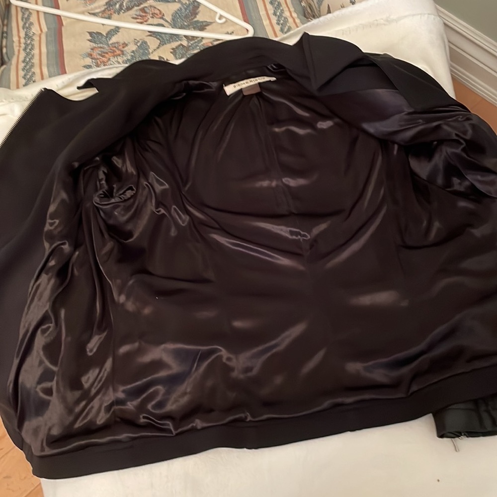 Jacket - Picture 8 of 9